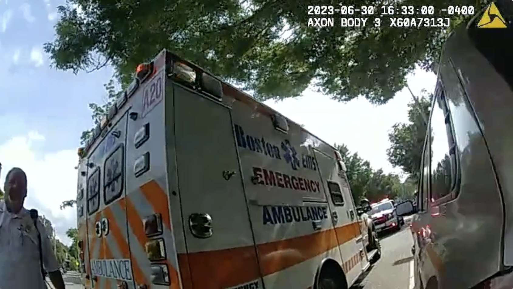 New body cam footage shows aftermath of Kendra Lara car crash